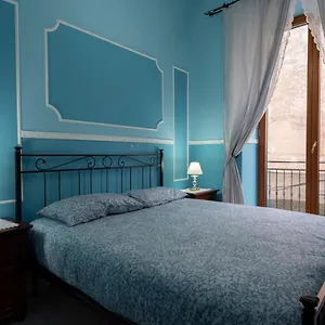 Spaccanapoli Apartment Naples